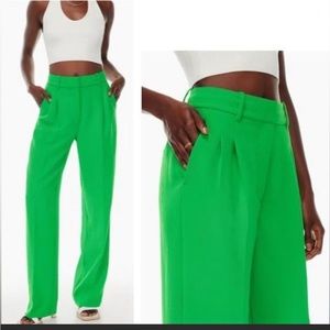 💚Gloss Green💚Effortless Pants